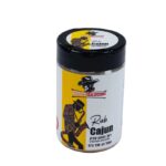 צנצנת תבלין Crazy Gaucho Cajun Rub, עם איור מסוגנן של מוזיקאי על התווית. הצנצנת מכילה 150 גרם מוצר.